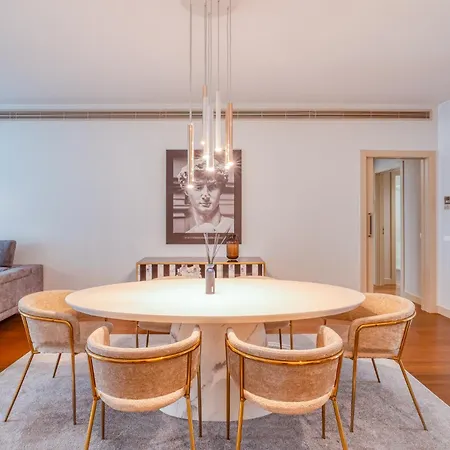 Bk - 3 Pools - Gym - Ac - Huge Balcony פונשל