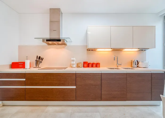 Bk - 3 Pools - Gym - Ac - Huge Balcony Funchal (Madeira)