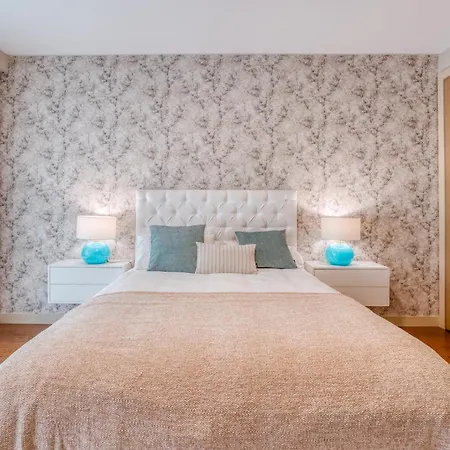 Appartement Bk - 3 Pools - Gym - Ac - Huge Balcony