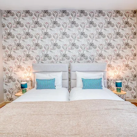 Bk - 3 Pools - Gym - Ac - Huge Balcony Appartement *