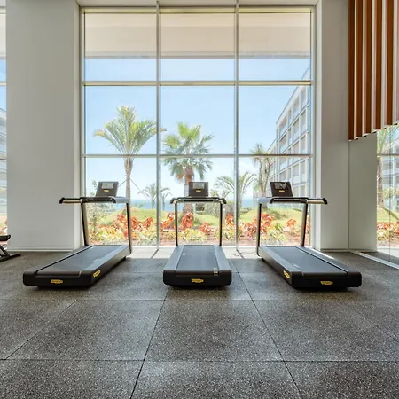 Bk - 3 Pools - Gym - Ac - Huge Balcony * Funchal (Madeira)