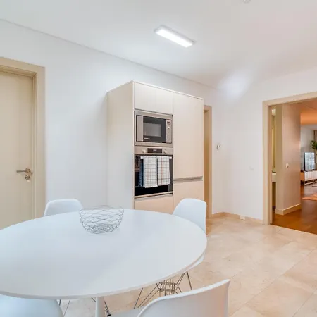 Bk - 3 Pools - Gym - Ac - Huge Balcony Apartment Funchal (Madeira)