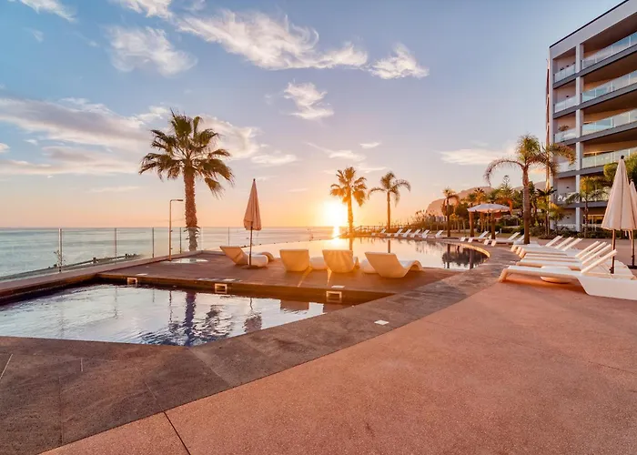 Bk - 3 Pools - Gym - Ac - Huge Balcony Funchal (Madeira)